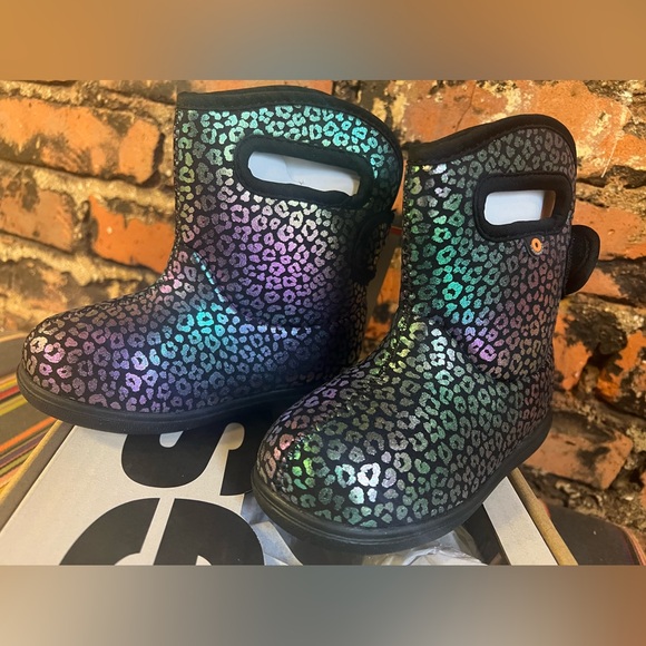 BOGS Baby II Rainbow Leopard All Weather Boots Size:8 NIB - Picture 4 of 16